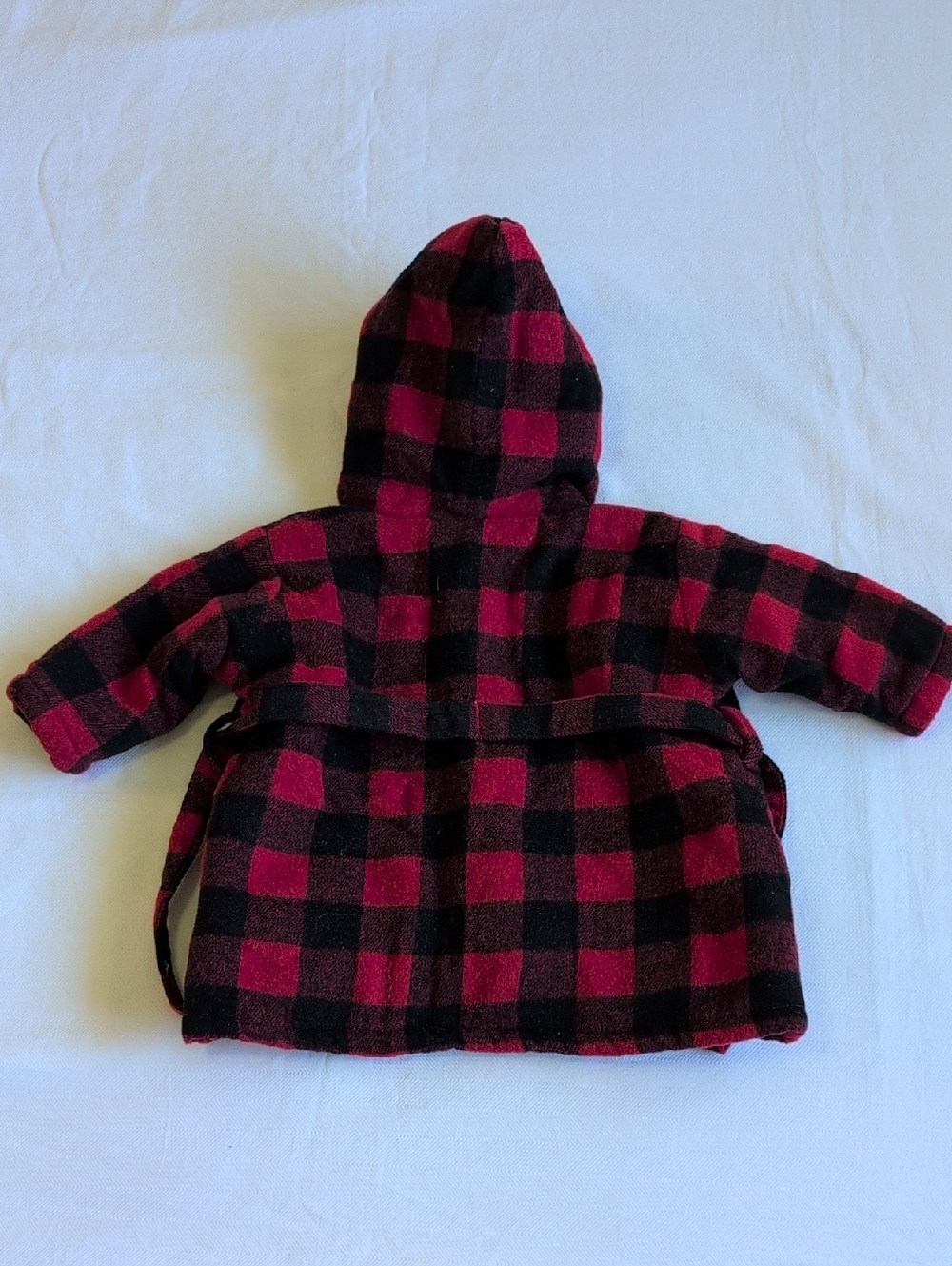 Indigo Baby Buffalo Plaid Plush Robe Hooded Red Black Fleece Size 0-12M - Picture 8 of 8